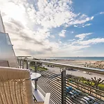 Strand-hotel Huebner Hotel
