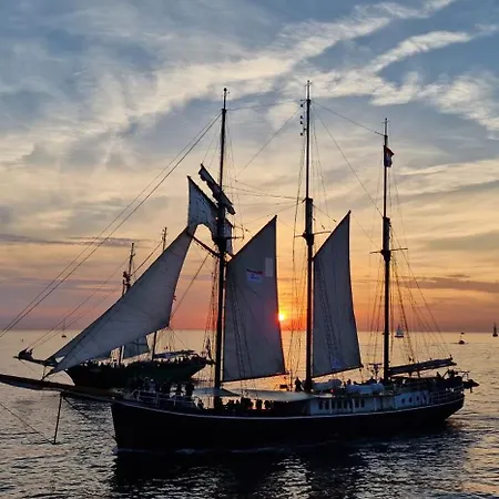 Strand-hotel Huebner