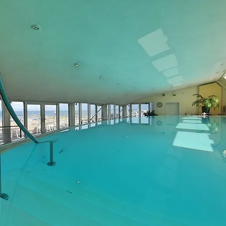 Strand-hotel Huebner