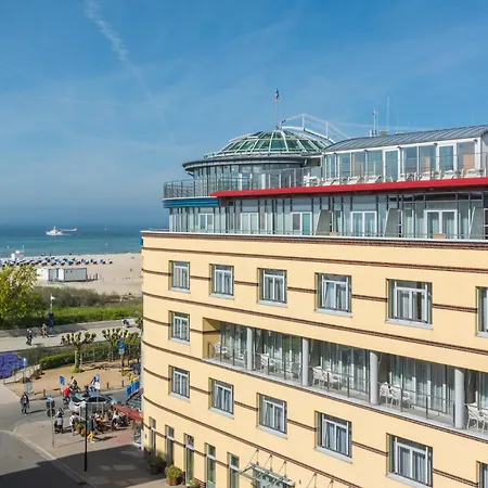 Strand-hotel Hübner Hotel