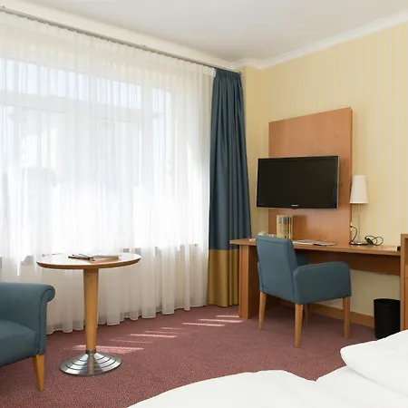 Strand-hotel Huebner 4* Rostock