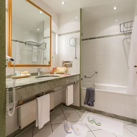 Strand-hotel Huebner Ρόστοκ