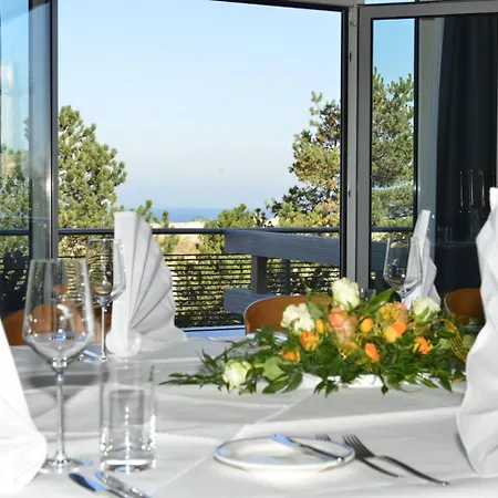 Strand-hotel Huebner