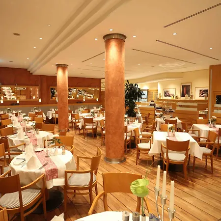 Strand-hotel Huebner Rostock
