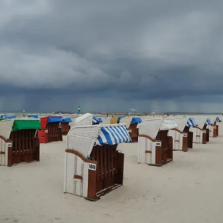 Strand-hotel Hübner Hotel 4*