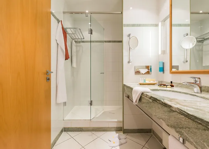 Strand-hotel Huebner Hotel