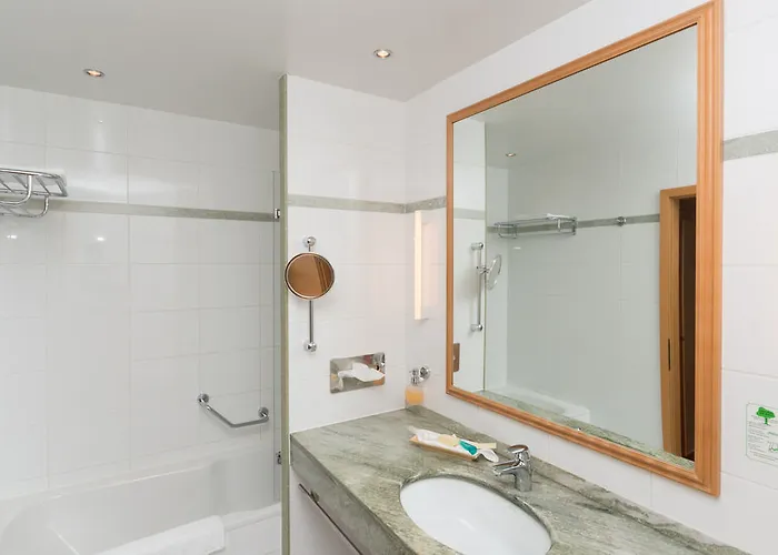 Strand-hotel Huebner 4* Rostock