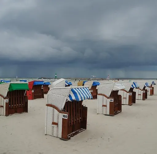 Strand-hotel Huebner Отель 4*