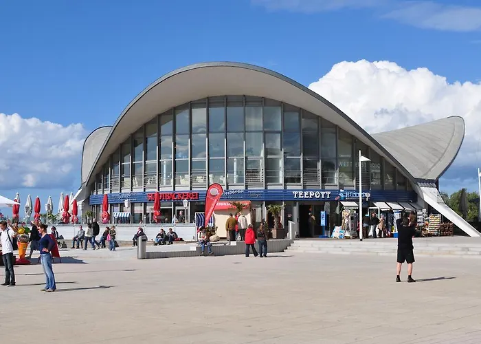 Strand-hotel Huebner 4* Росток